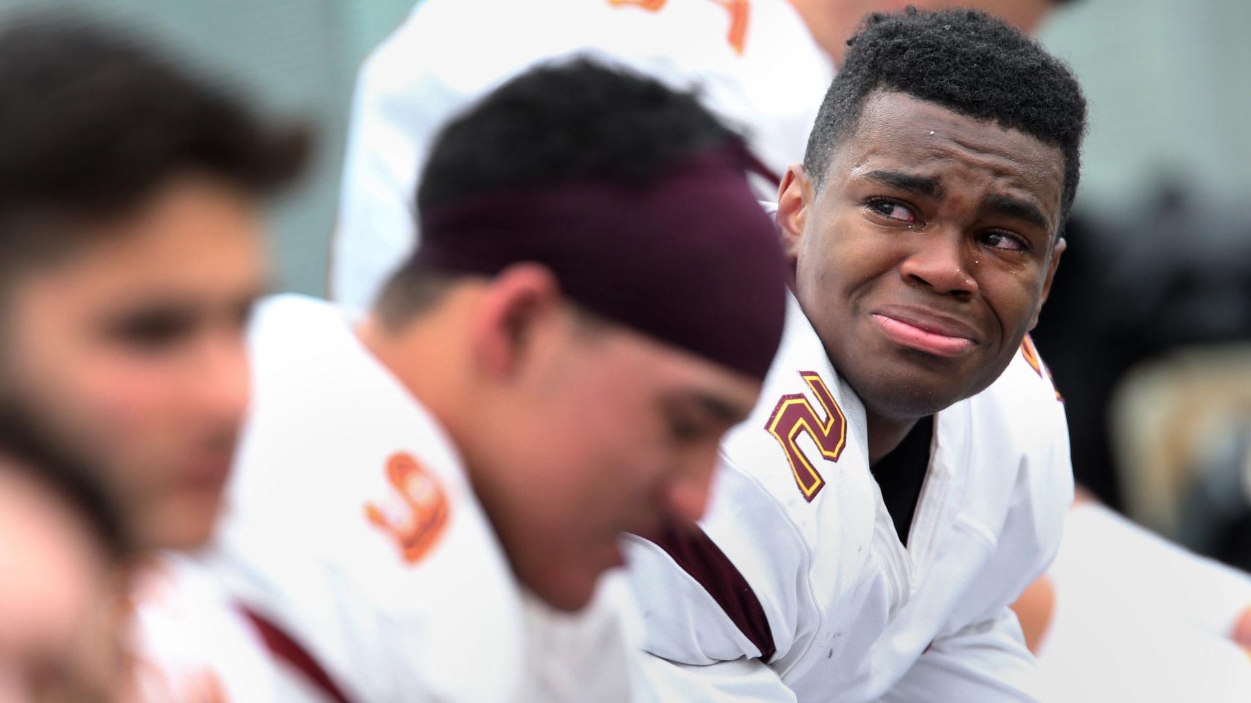 Photos: Salpointe Catholic falls to Scottsdale Saguaro 28-7 in 4A state championship
